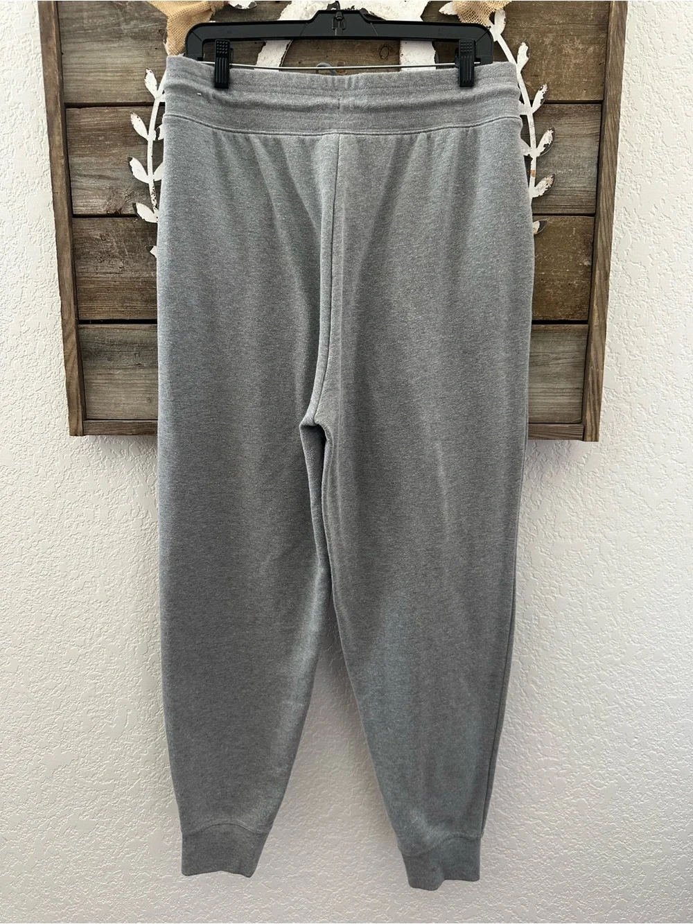 Nike gray high rise sweatpants joggers ladies size large